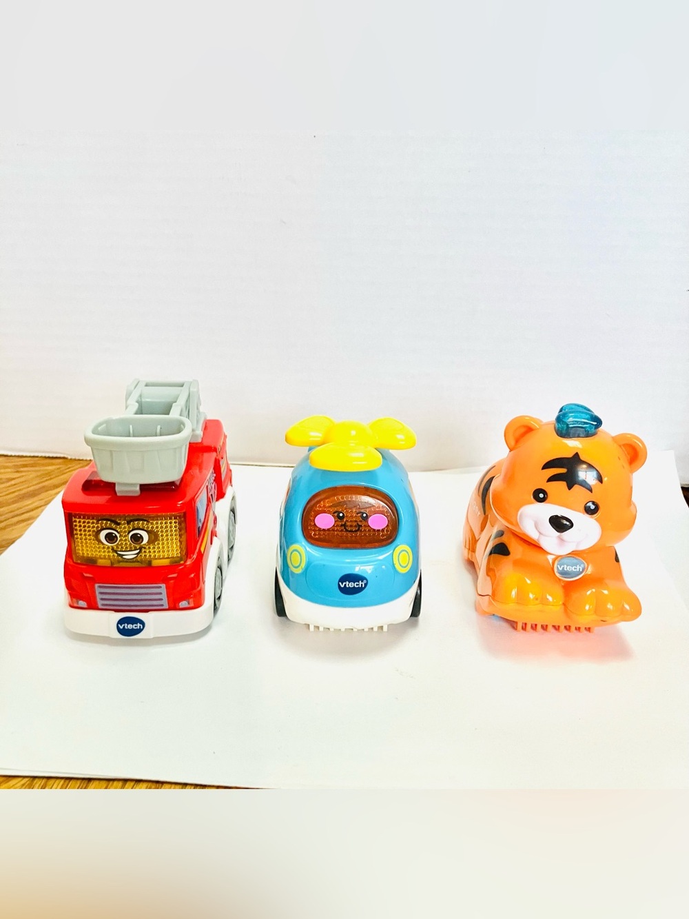 Vtech Go Go Smart Wheels Helicopter Tiger & Fire Truck Lot(3) Work Read